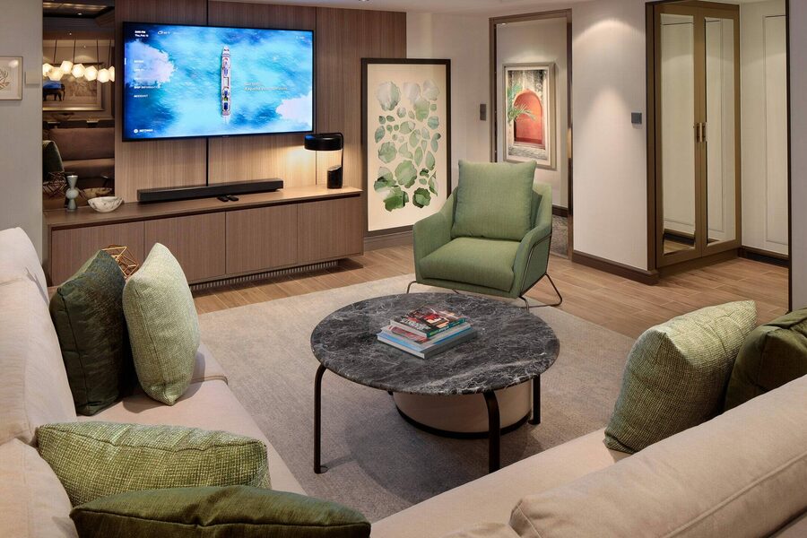 Celebrity Silhouette - Penthouse Suite 2.jpg